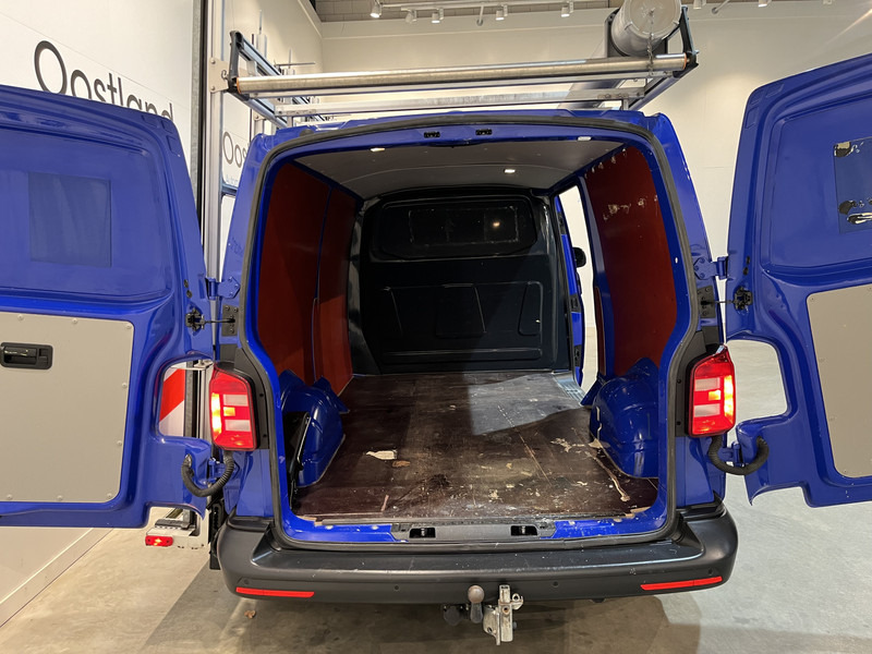 Dostavno vozilo Volkswagen Transporter 2.0 TDI L2H1 / Van Den Born Glasresteel / Euro 6 / Airco / Glastransporter / Cruise Control / Trekhaak / Imperiaal / CarPlay /  Navigatie / PDC / 83.500 KM !!: slika 18