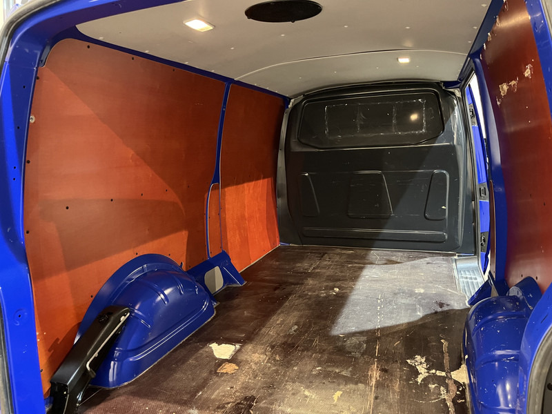 Dostavno vozilo Volkswagen Transporter 2.0 TDI L2H1 / Van Den Born Glasresteel / Euro 6 / Airco / Glastransporter / Cruise Control / Trekhaak / Imperiaal / CarPlay /  Navigatie / PDC / 83.500 KM !!: slika 14