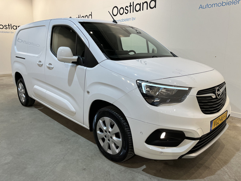 Mali kombi Opel Combo 1.5D L2H1 Innovation / Euro 6 / Airco / Camera / Cruise Control / Navigatie / CarPlay / LMV  / BPM VRIJ !!: slika 13