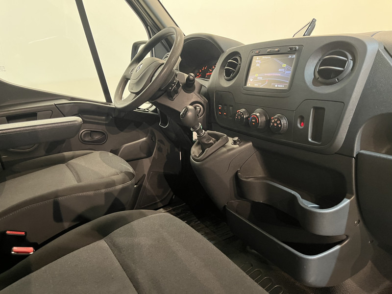 Renault Master 2.3 dCi L1H2 130 PK Servicebus / Modul-System Inrichting / Euro 6 / Airco / Cruise Control / Camera / Navigatie / Trekhaak / 73.900 KM !! - Furgon: slika 3 Renault Master 2.3 dCi L1H2 130 PK Servicebus / Modul-System Inrichting / Euro 6 / Airco / Cruise Control / Camera / Navigatie / Trekhaak / 73.900 KM !! - Furgon: slika 3