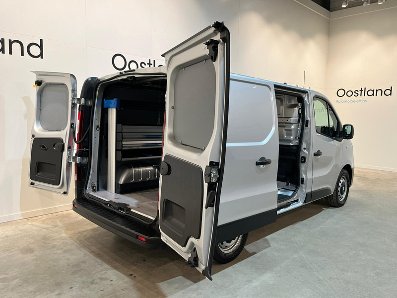 Renault Trafic 2.0 dCi L1H1 120 PK Servicebus / Sortimo Inrichting / Euro 6 / Airco / Camera / CarPlay / Cruise Control / Navigatie / 3-Zits / 27.800 KM !! / BPM VRIJ !! - Mali kombi: slika 2 Renault Trafic 2.0 dCi L1H1 120 PK Servicebus / Sortimo Inrichting / Euro 6 / Airco / Camera / CarPlay / Cruise Control / Navigatie / 3-Zits / 27.800 KM !! / BPM VRIJ !! - Mali kombi: slika 2