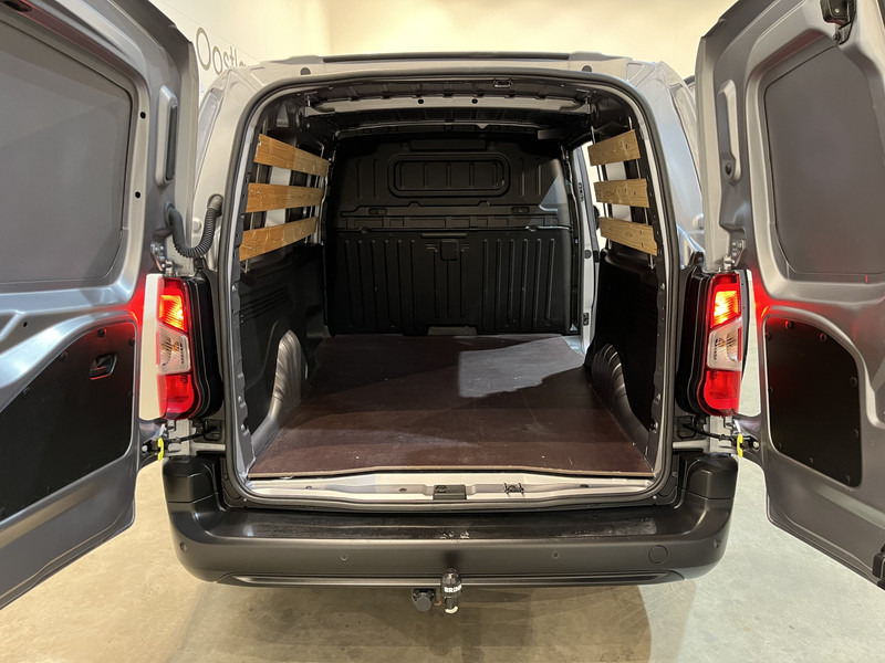 Toyota PROACE CITY 1.5 D-4D Live Long 130 PK / Euro 6 / Airco / Cruise Control / PDC / CarPlay / Navigatie / Trekhaak / - Mali kombi: slika 5 Toyota PROACE CITY 1.5 D-4D Live Long 130 PK / Euro 6 / Airco / Cruise Control / PDC / CarPlay / Navigatie / Trekhaak / - Mali kombi: slika 5