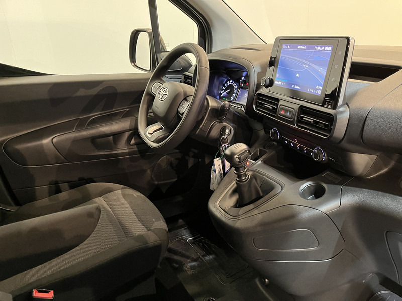 Toyota PROACE CITY 1.5 D-4D Live Long 130 PK / Euro 6 / Airco / Cruise Control / PDC / CarPlay / Navigatie / Trekhaak / - Mali kombi: slika 3 Toyota PROACE CITY 1.5 D-4D Live Long 130 PK / Euro 6 / Airco / Cruise Control / PDC / CarPlay / Navigatie / Trekhaak / - Mali kombi: slika 3
