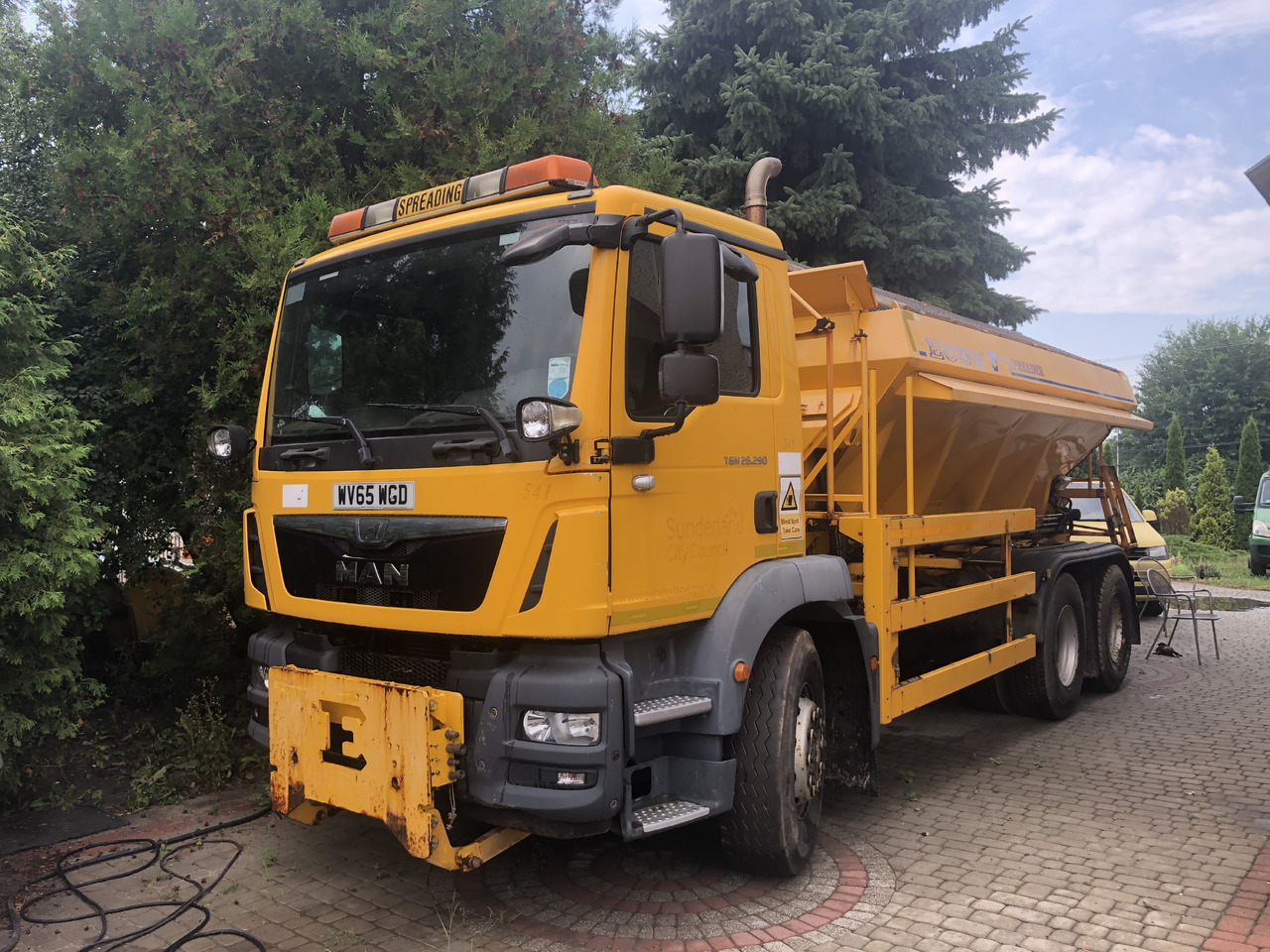 MAN TGM 26.290 Gritter/spreder 6x4 plough - Korisno/ Posebno vozilo: slika 1 MAN TGM 26.290 Gritter/spreder 6x4 plough - Korisno/ Posebno vozilo: slika 1