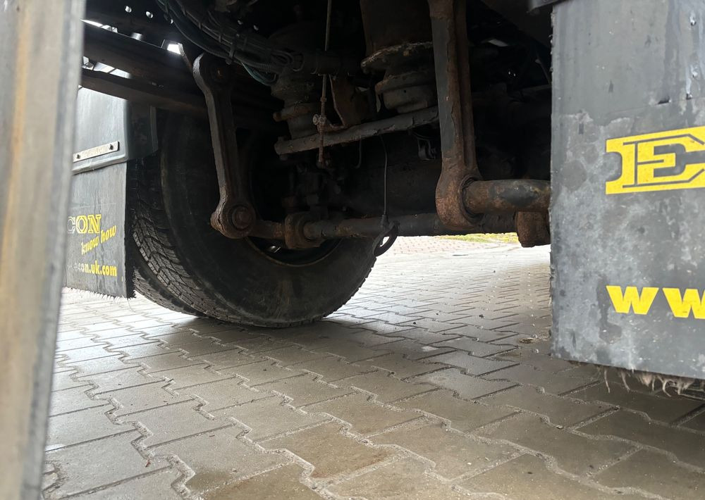 Mercedes-Benz Axor 4x2 piaskarka solarka econ schmidt 1824 e5 Mercedes-Benz Axor 4x2 piaskarka solarka econ schmidt 1824 e5: slika 16