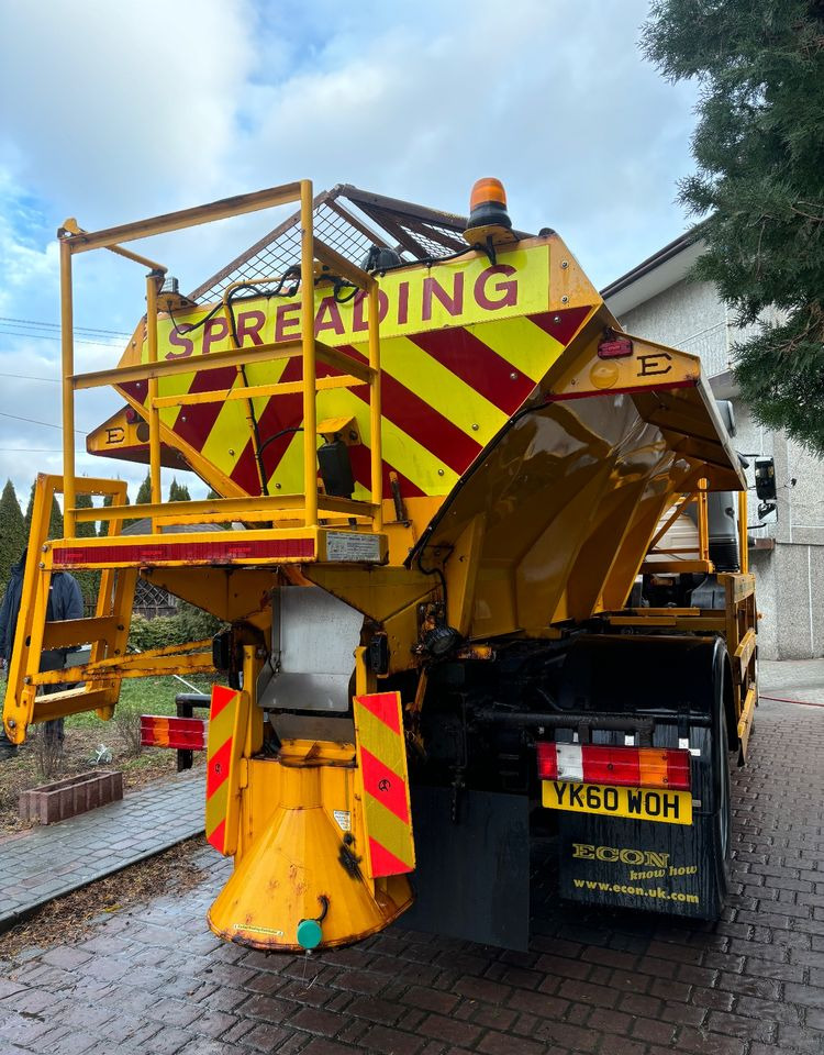 Mercedes-Benz Axor 4x2 piaskarka solarka econ schmidt 1824 e5 Mercedes-Benz Axor 4x2 piaskarka solarka econ schmidt 1824 e5: slika 10