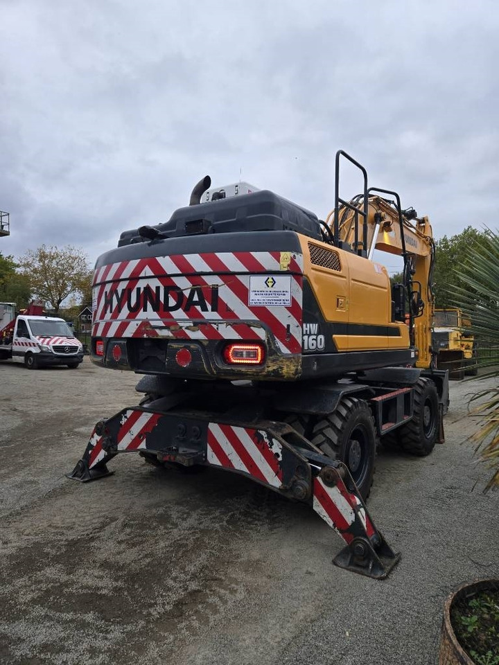 Hyundai HW 160 - Bager točkaš: slika 4 Hyundai HW 160 - Bager točkaš: slika 4