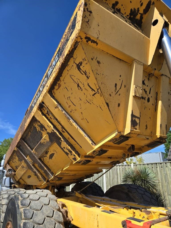 Zglobni kiper Volvo BM A 25: slika 12 Zglobni kiper Volvo BM A 25: slika 12