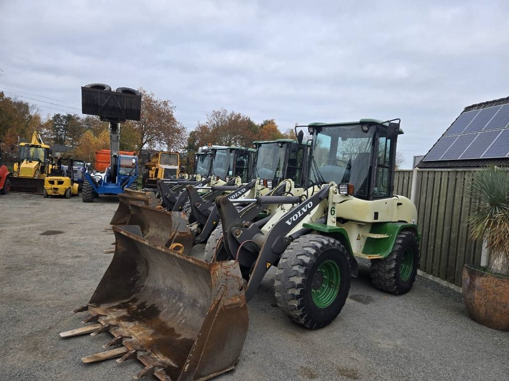 Volvo L 30 B - Utovarivač točkaš: slika 2 Volvo L 30 B - Utovarivač točkaš: slika 2