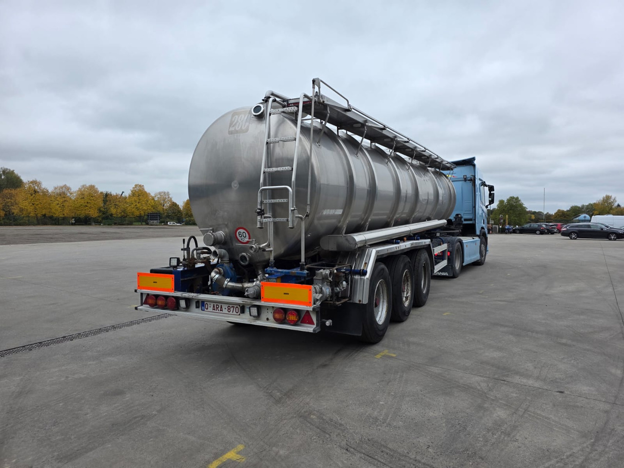 Poluprikolica cisterna MAGYAR: slika 6 Poluprikolica cisterna MAGYAR: slika 6