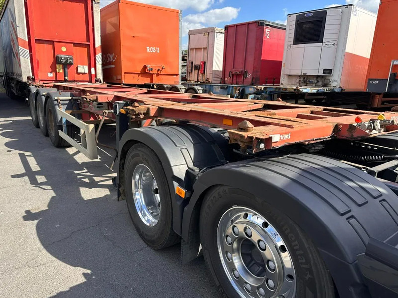DESOT 3 x containerchassis 20-30ft - Poluprikolica za prevoz kontejnera/ Poluprikolica sa promenjivim sandukom: slika 2 DESOT 3 x containerchassis 20-30ft - Poluprikolica za prevoz kontejnera/ Poluprikolica sa promenjivim sandukom: slika 2