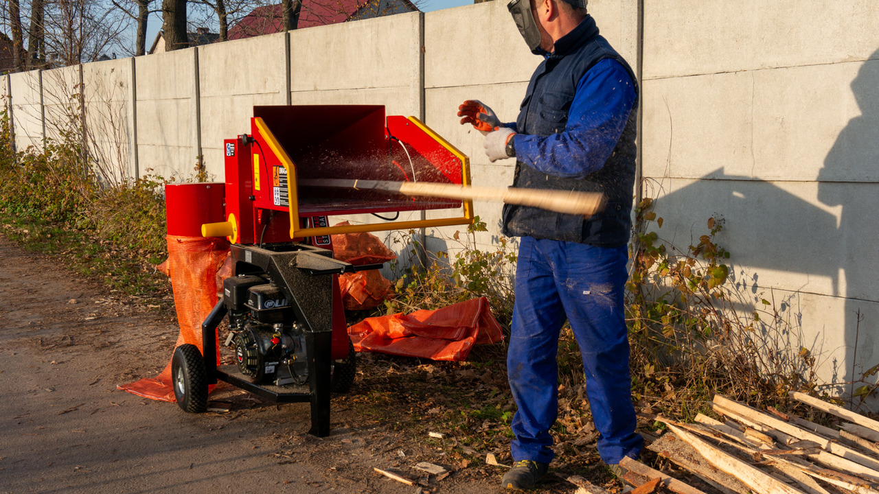 Strugač za drvo novi REMET RS100: slika 18