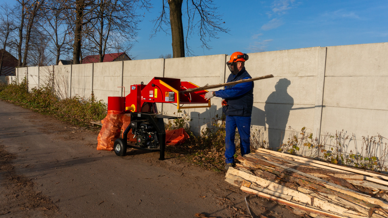Strugač za drvo novi REMET RS100: slika 15