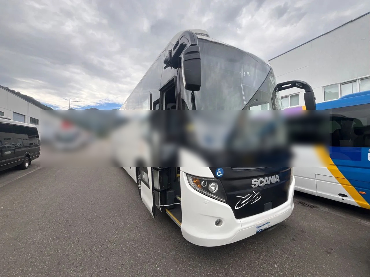 SCANIA Touring HD - Autobus: slika 2 SCANIA Touring HD - Autobus: slika 2