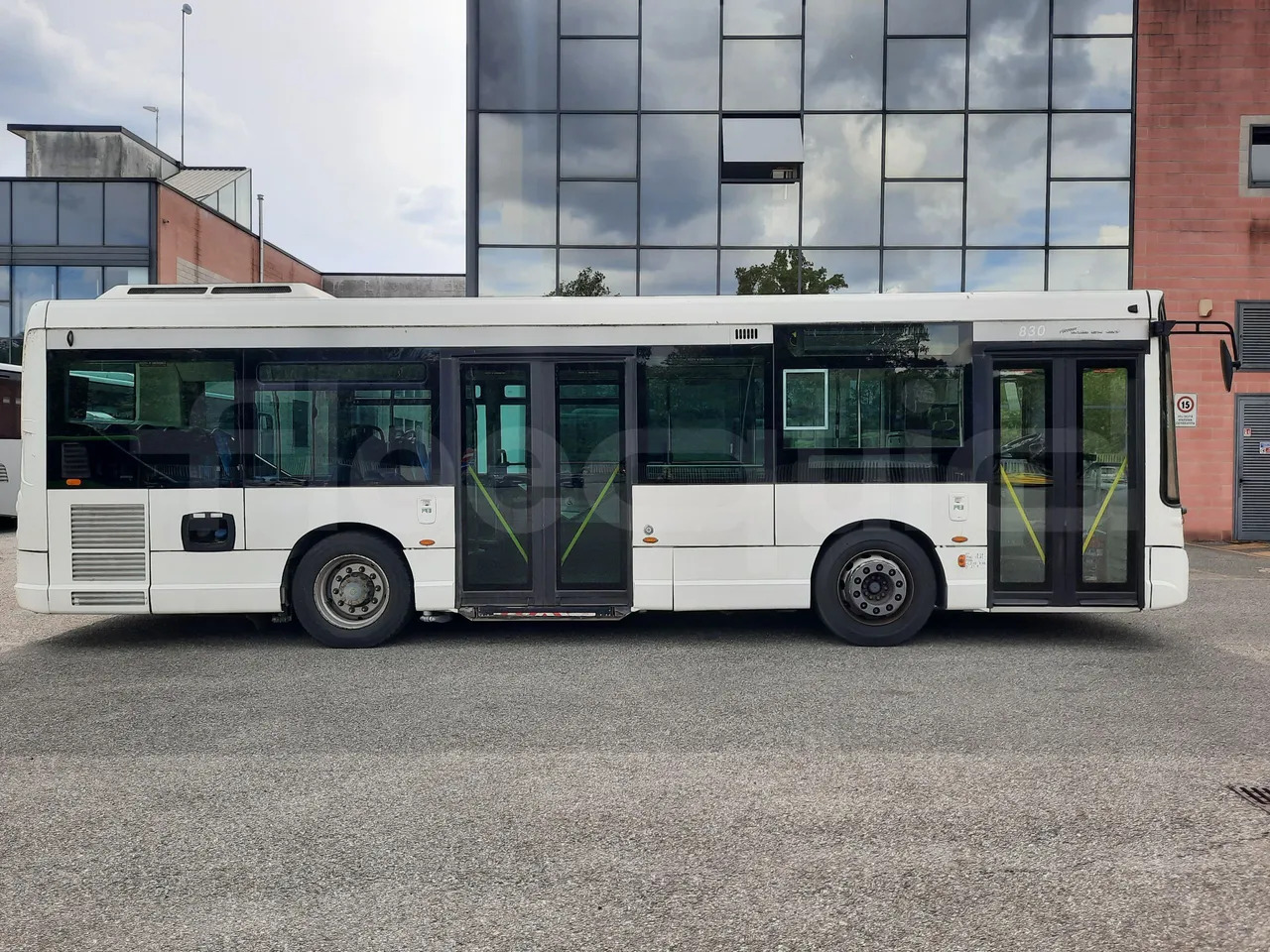 Gradski autobus Heuliez GX127: slika 11