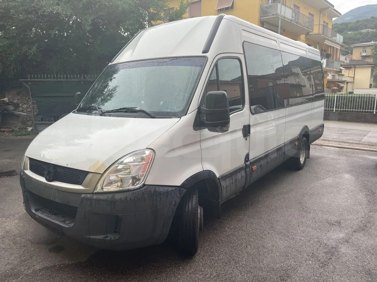 Iveco Daily - Minibus, Putnički kombi: slika 4 Iveco Daily - Minibus, Putnički kombi: slika 4