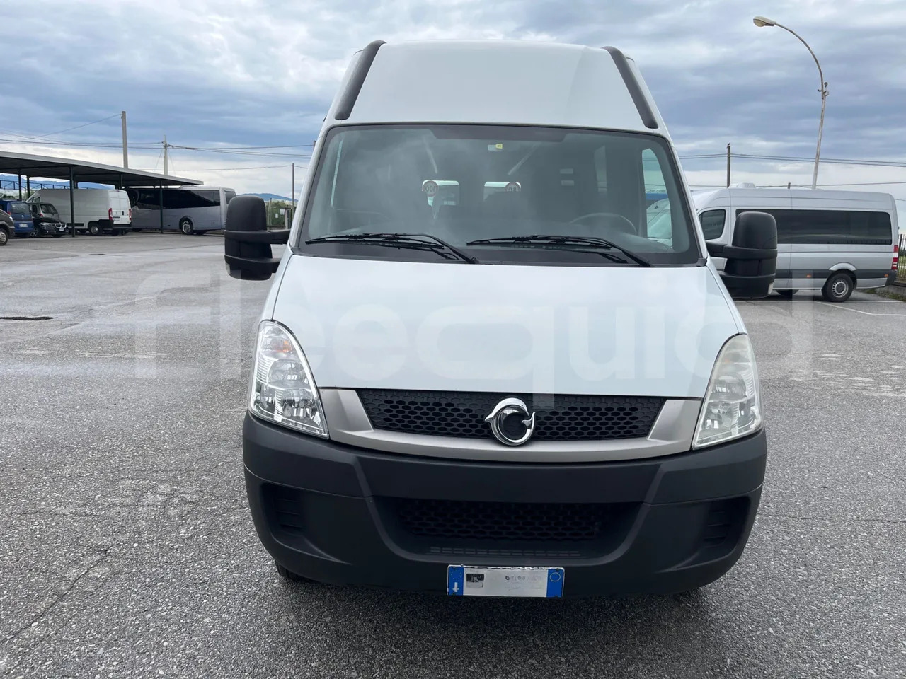 Iveco Daily - Minibus, Putnički kombi: slika 2 Iveco Daily - Minibus, Putnički kombi: slika 2
