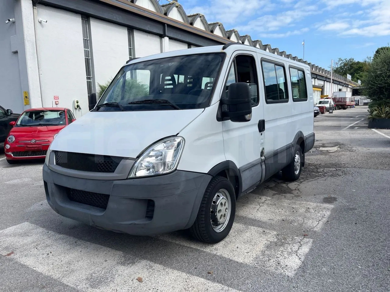 Iveco Daily - Minibus, Putnički kombi: slika 4 Iveco Daily - Minibus, Putnički kombi: slika 4