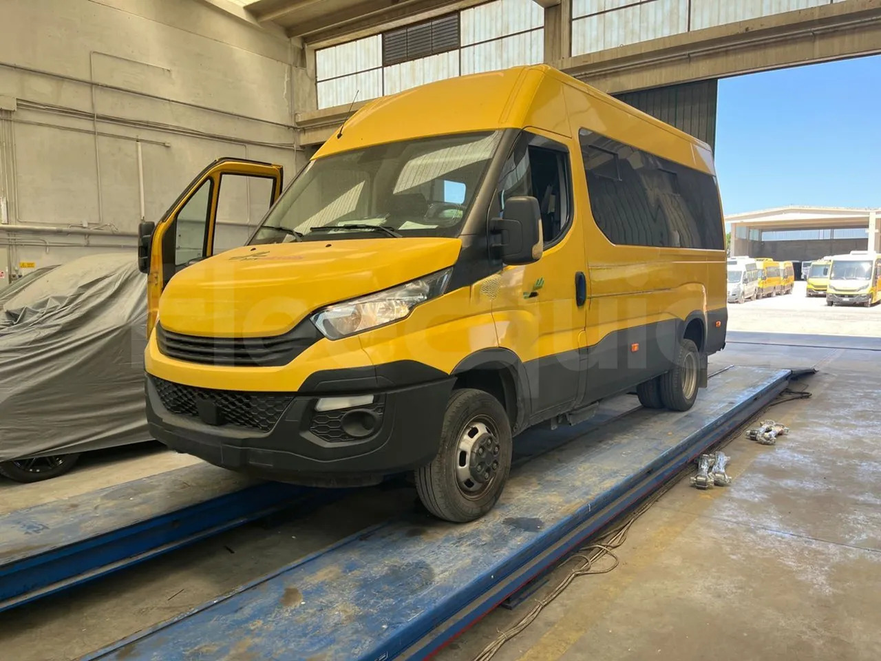 Iveco Daily - Školski autobus: slika 4 Iveco Daily - Školski autobus: slika 4