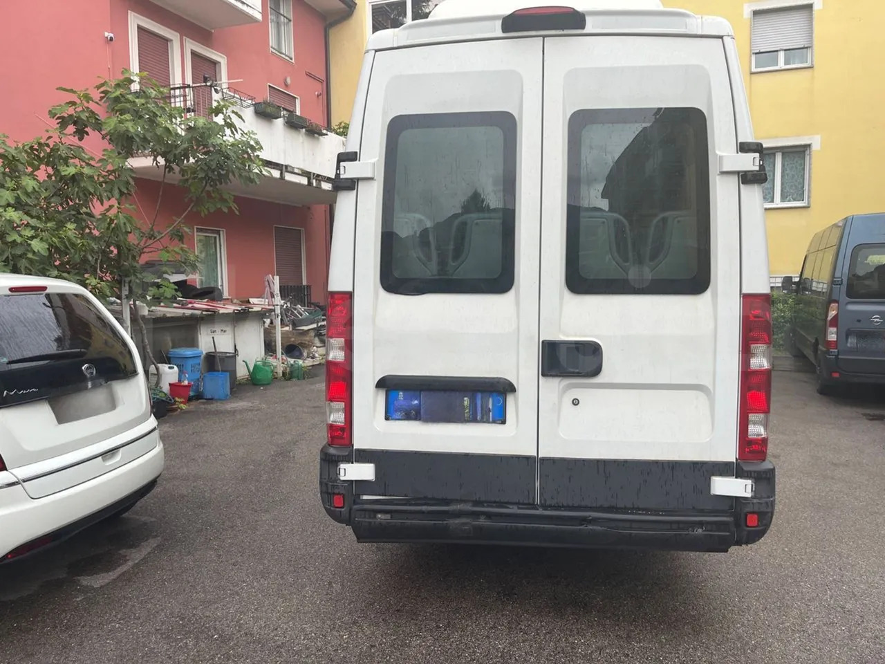 Iveco Daily - Minibus, Putnički kombi: slika 5 Iveco Daily - Minibus, Putnički kombi: slika 5