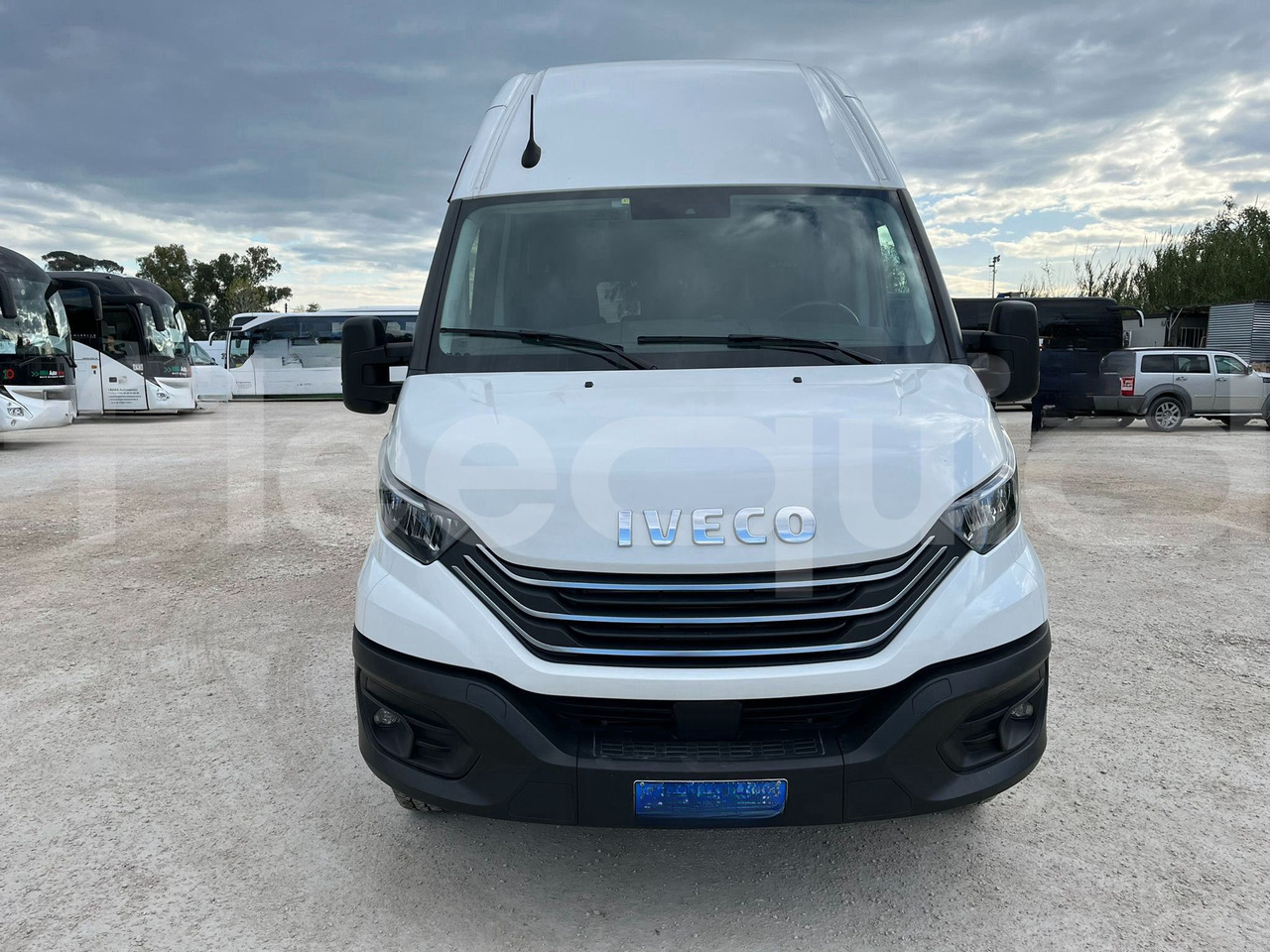 Iveco Daily - Minibus, Putnički kombi: slika 1 Iveco Daily - Minibus, Putnički kombi: slika 1