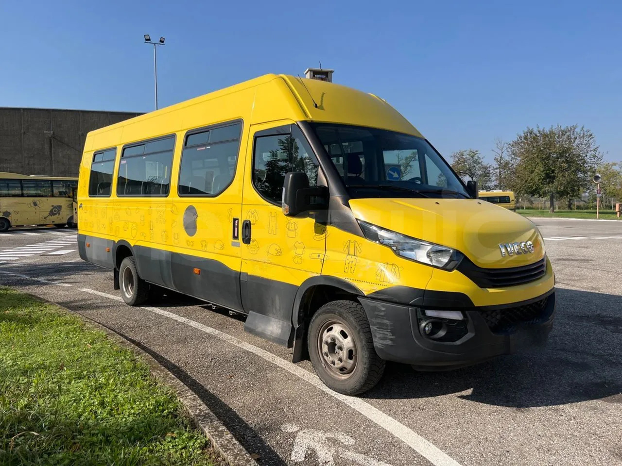 Iveco Daily - Školski autobus: slika 1 Iveco Daily - Školski autobus: slika 1
