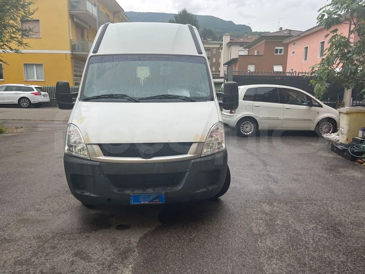 Iveco Daily - Minibus, Putnički kombi: slika 2 Iveco Daily - Minibus, Putnički kombi: slika 2