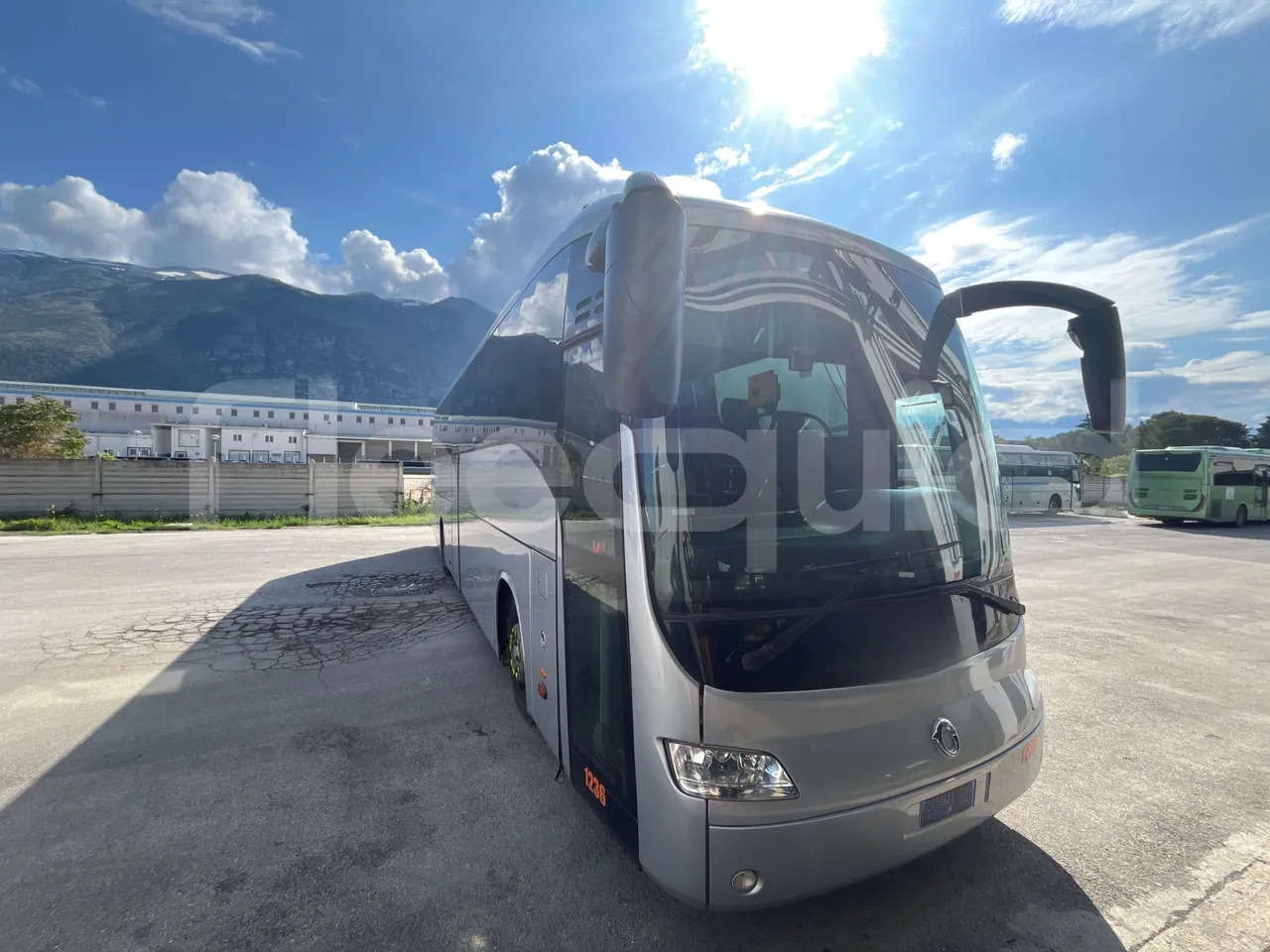 Iveco Irisbus Italia - Turistički autobus: slika 1 Iveco Irisbus Italia - Turistički autobus: slika 1