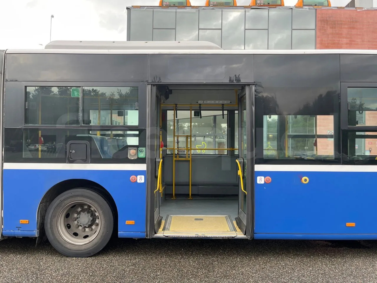 Gradski autobus Mercedes-Benz Conecto: slika 14