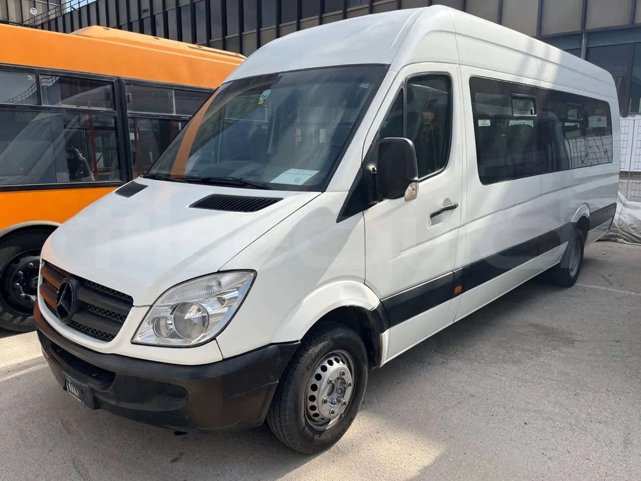 Mercedes-Benz Sprinter - Minibus, Putnički kombi: slika 4 Mercedes-Benz Sprinter - Minibus, Putnički kombi: slika 4