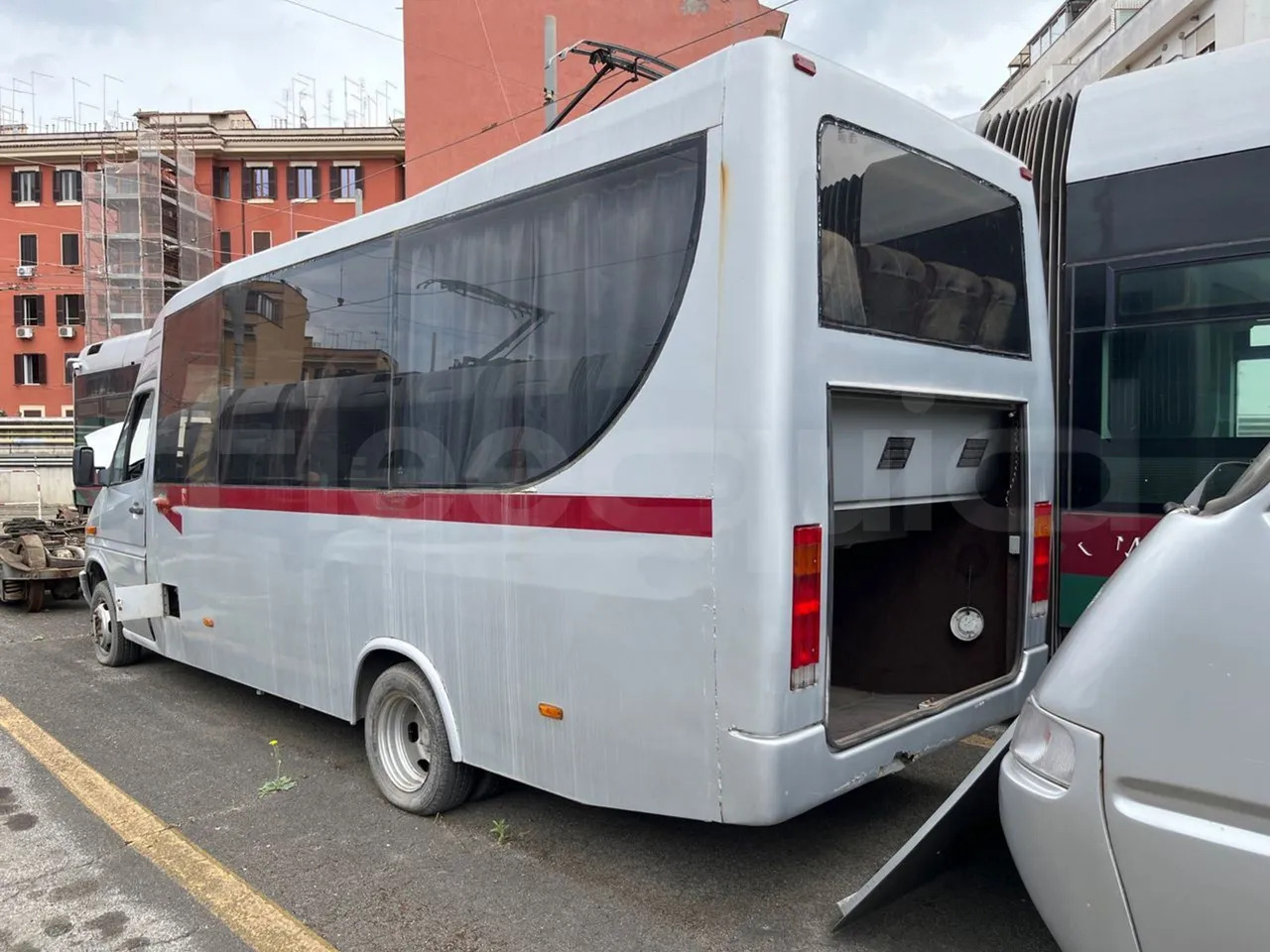 N. 2 Mercedes-Benz 414T - Minibus, Putnički kombi: slika 5 N. 2 Mercedes-Benz 414T - Minibus, Putnički kombi: slika 5
