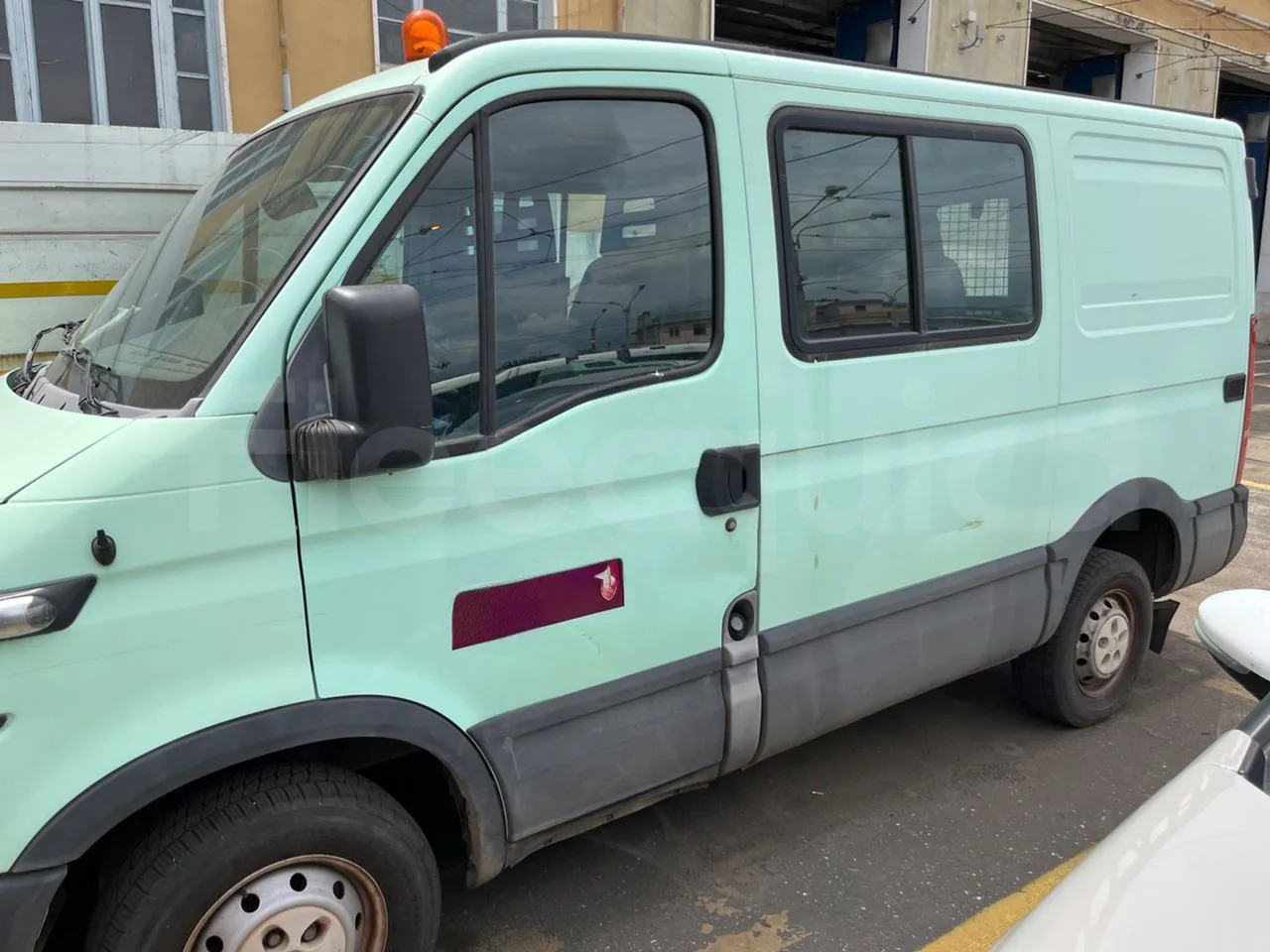 N.2Iveco Daily - Minibus, Putnički kombi: slika 2 N.2Iveco Daily - Minibus, Putnički kombi: slika 2