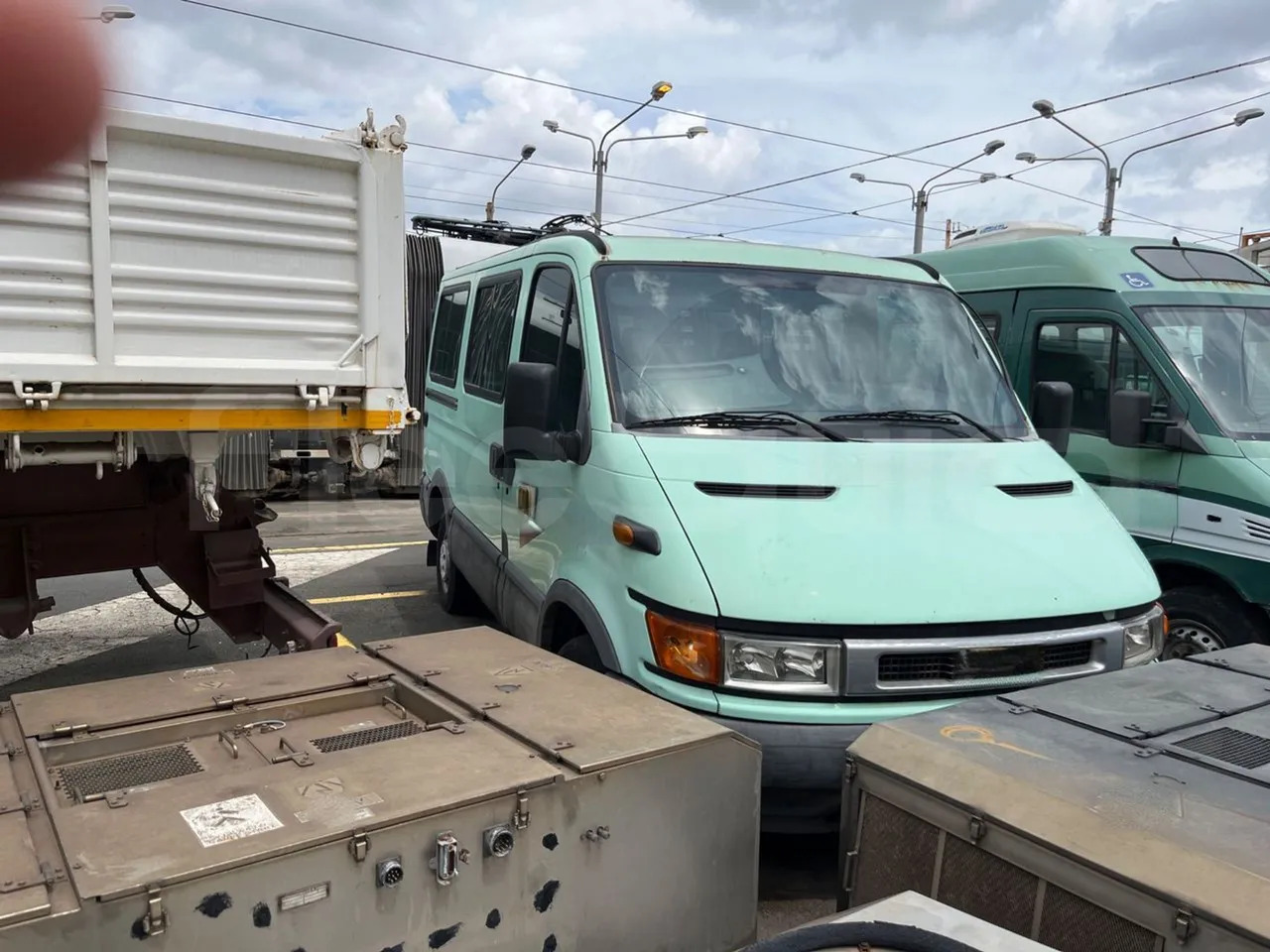 N.2Iveco Daily - Minibus, Putnički kombi: slika 1 N.2Iveco Daily - Minibus, Putnički kombi: slika 1