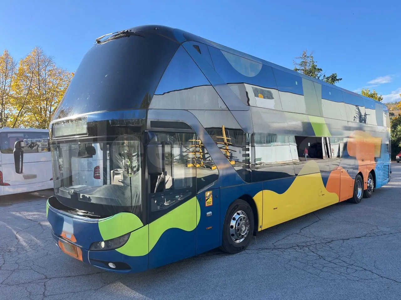 Neoplan Skyliner - Turistički autobus: slika 4 Neoplan Skyliner - Turistički autobus: slika 4