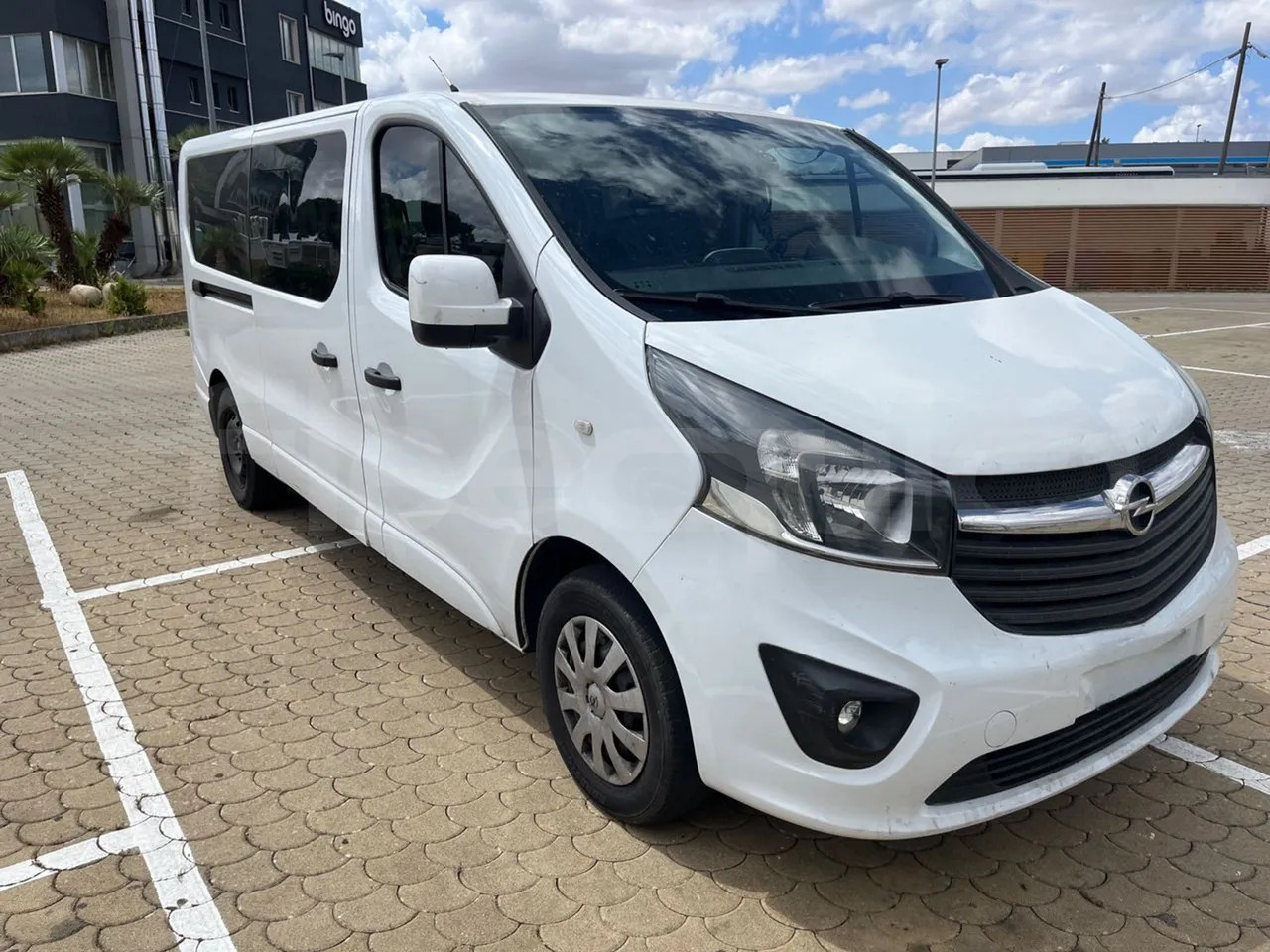 Opel Vivaro - B - Minibus, Putnički kombi: slika 1 Opel Vivaro - B - Minibus, Putnički kombi: slika 1