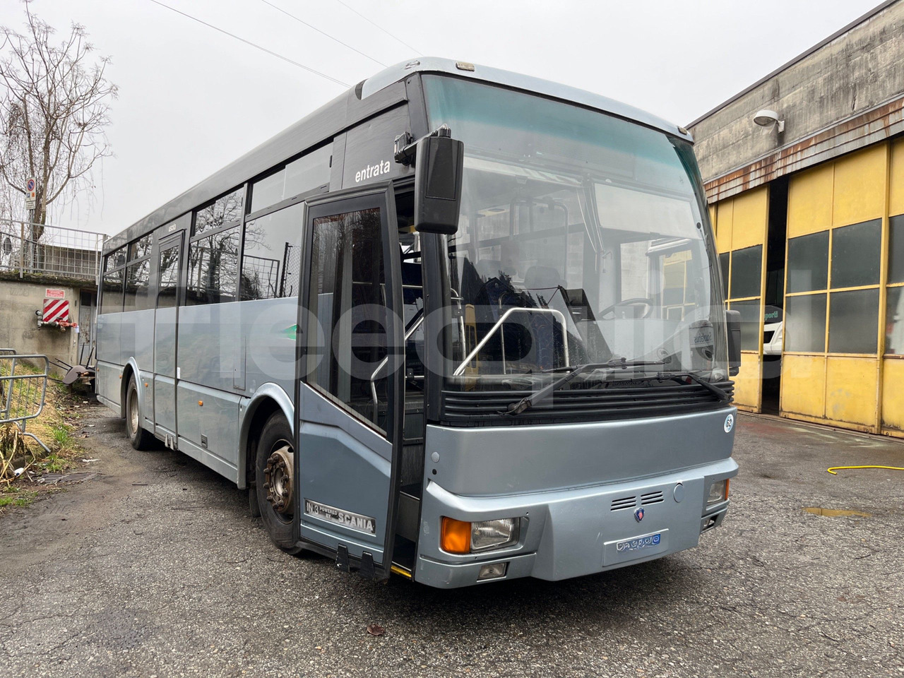Scania De Simon - Prigradski autobus: slika 1 Scania De Simon - Prigradski autobus: slika 1