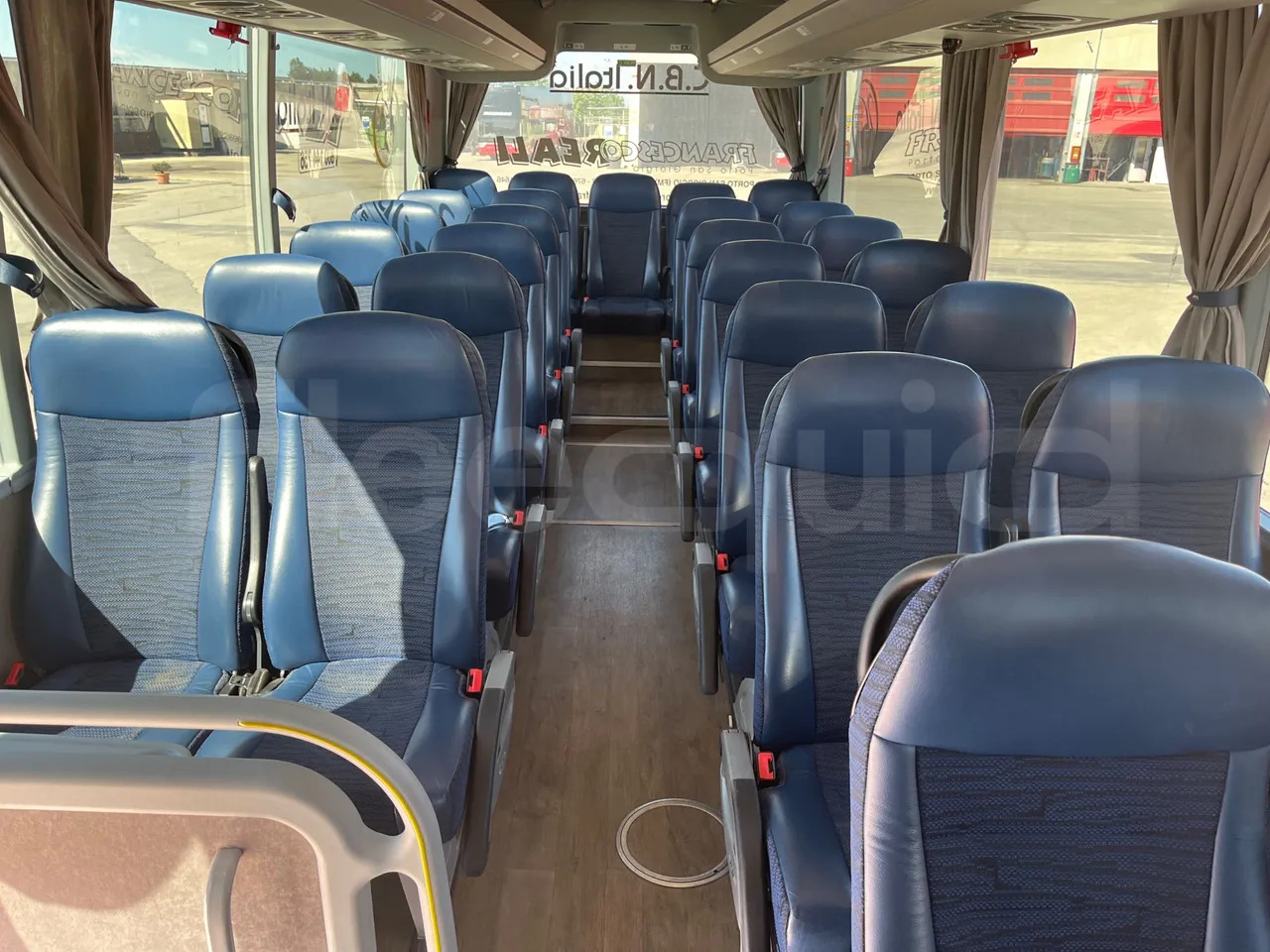 Turistički autobus Van Hool EX16 MID: slika 28