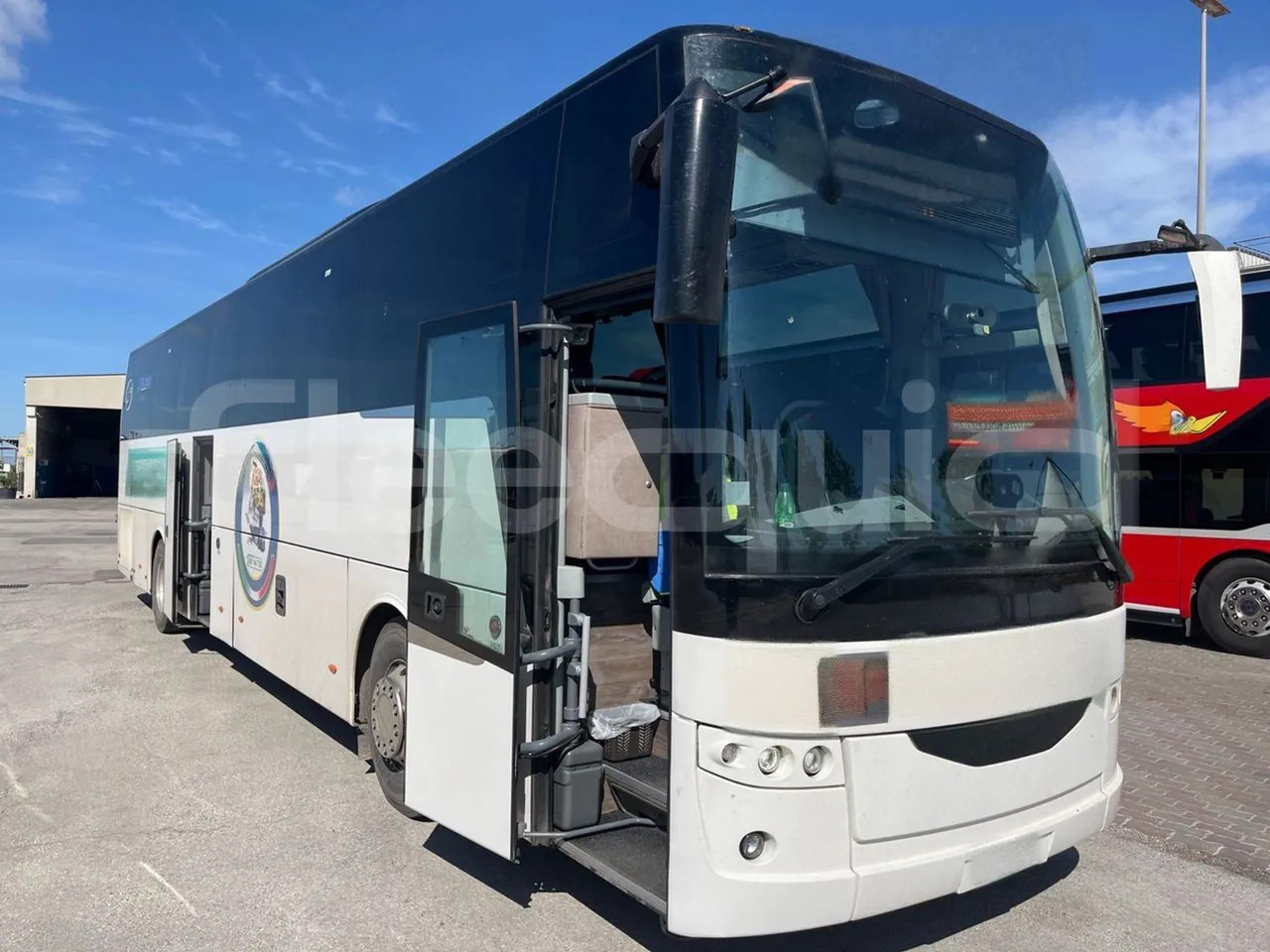 Turistički autobus Van Hool EX16 MID: slika 11