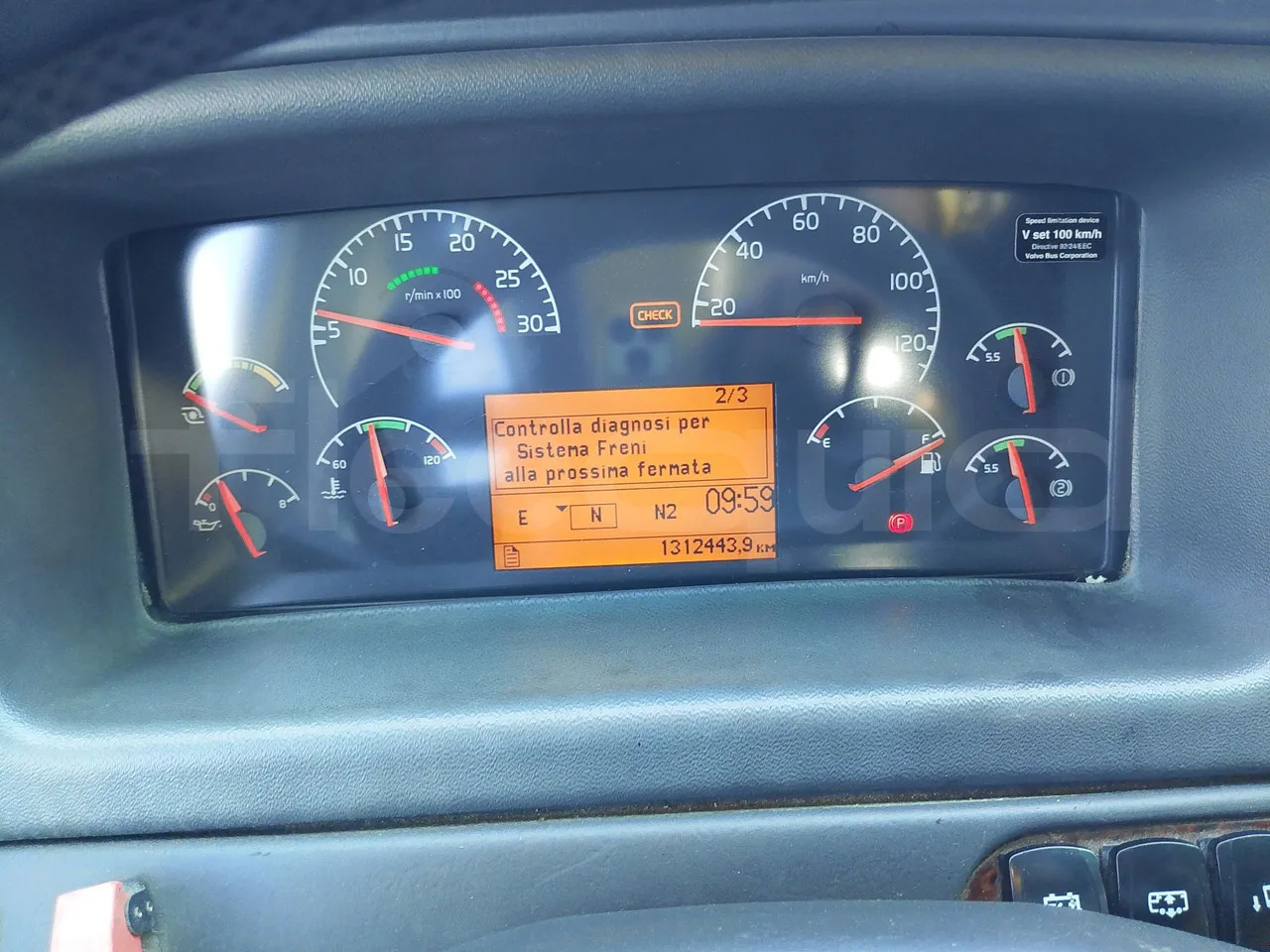 Volvo Barbi Genesis - Turistički autobus: slika 3 Volvo Barbi Genesis - Turistički autobus: slika 3