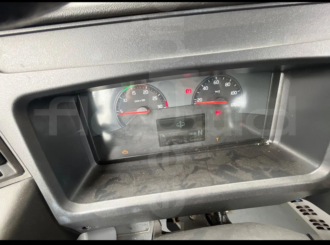 Volvo G891H - Zglobni autobus: slika 3 Volvo G891H - Zglobni autobus: slika 3