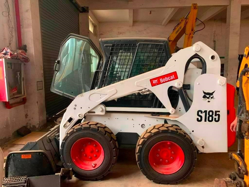 Bobcat S 185 - Mini utovarivač: slika 1 Bobcat S 185 - Mini utovarivač: slika 1