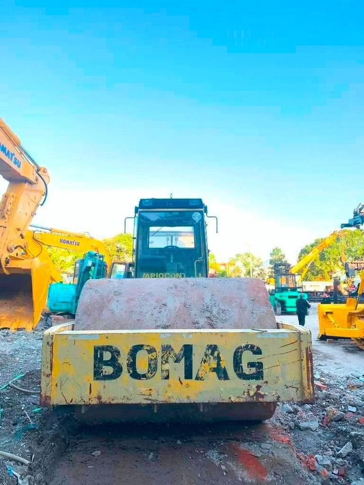 Bomag BW 225 D-3 - Valjak za puteve: slika 4 Bomag BW 225 D-3 - Valjak za puteve: slika 4