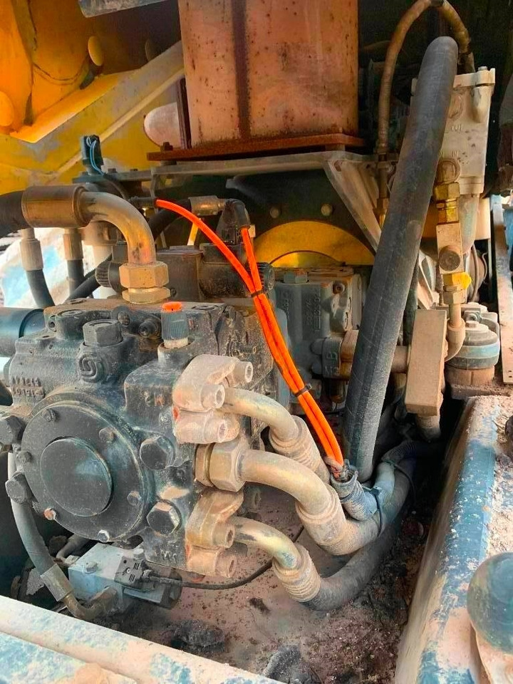 Valjak za puteve Bomag BW 225 D-3: slika 15