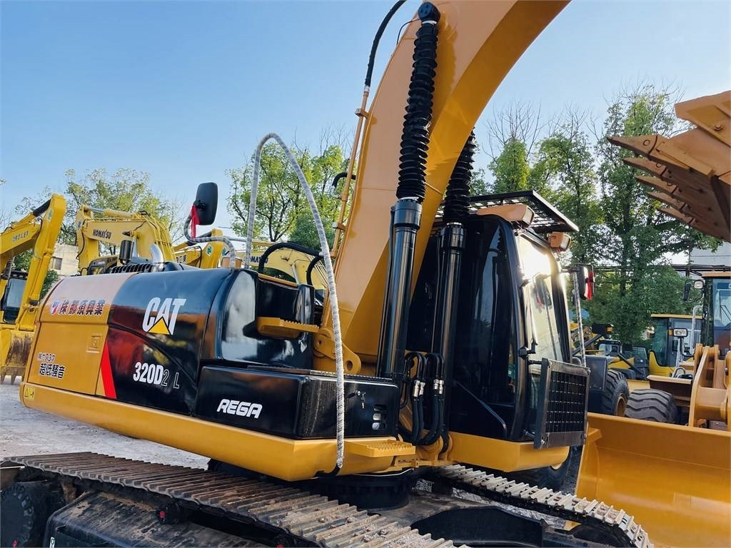 CAT 320d2l - Bager guseničar: slika 1 CAT 320d2l - Bager guseničar: slika 1