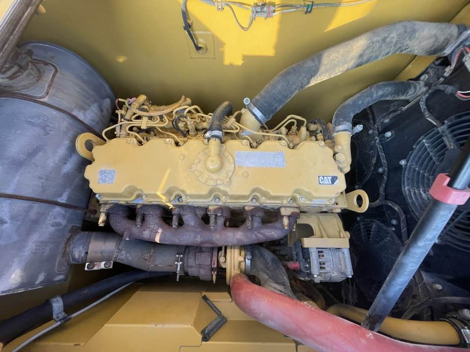Caterpillar 320 - Bager: slika 2 Caterpillar 320 - Bager: slika 2