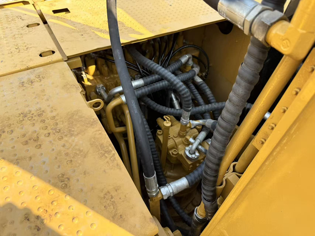 Caterpillar 323 - Bager: slika 4 Caterpillar 323 - Bager: slika 4