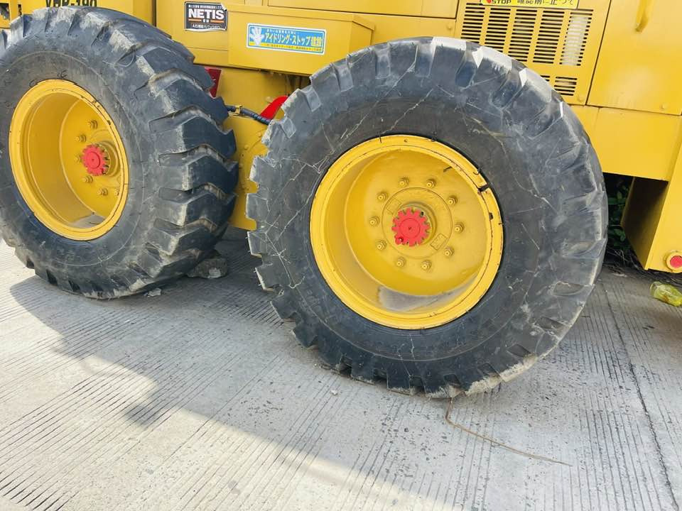 Caterpillar CAT 140H - Grejder: slika 3 Caterpillar CAT 140H - Grejder: slika 3