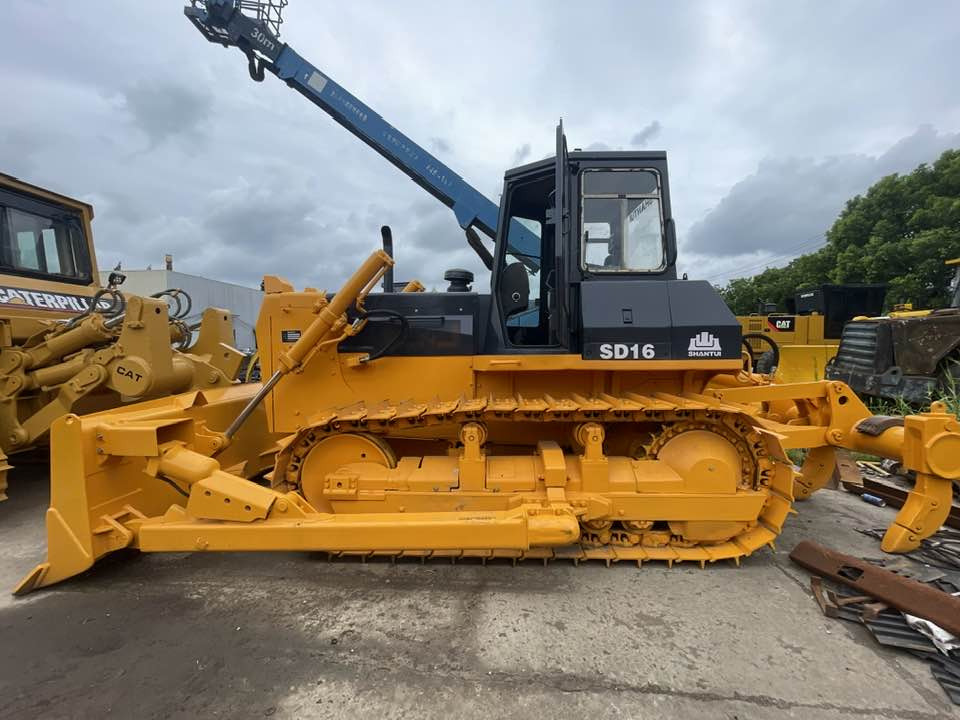 Caterpillar SD13 - Buldožer: slika 1 Caterpillar SD13 - Buldožer: slika 1