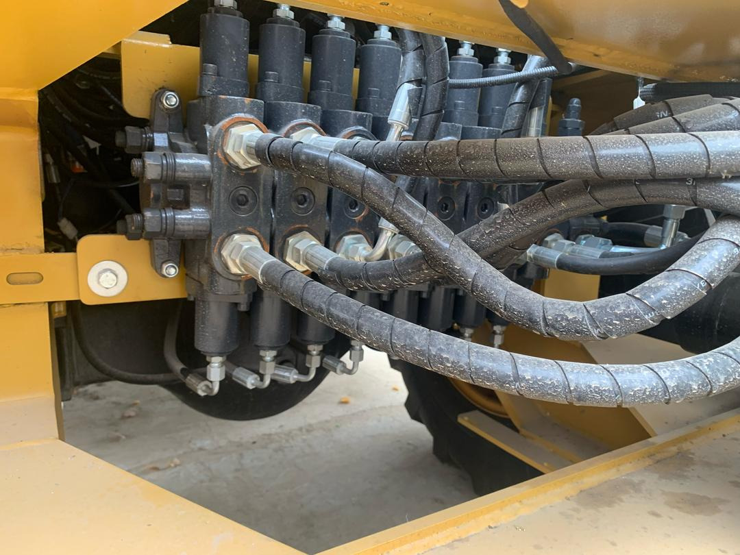 JCB 3CX - Bager utovarivač: slika 3 JCB 3CX - Bager utovarivač: slika 3