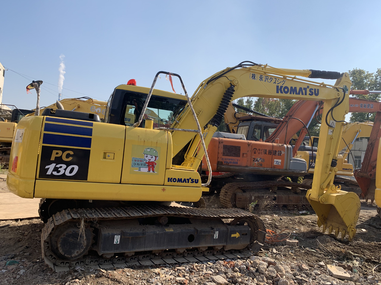KOMATSU PC130 - Bager guseničar: slika 4 KOMATSU PC130 - Bager guseničar: slika 4